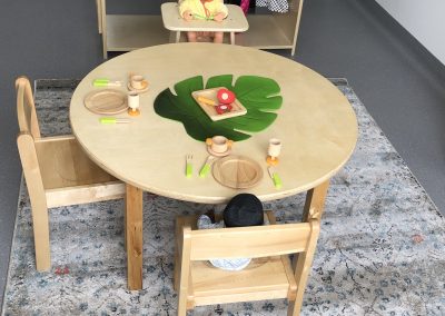 An image of kids sitting on chairs in the kindergarten st albans.